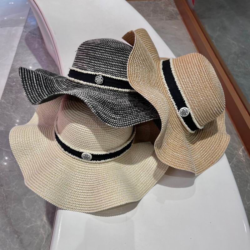 Chanel top hat 071602